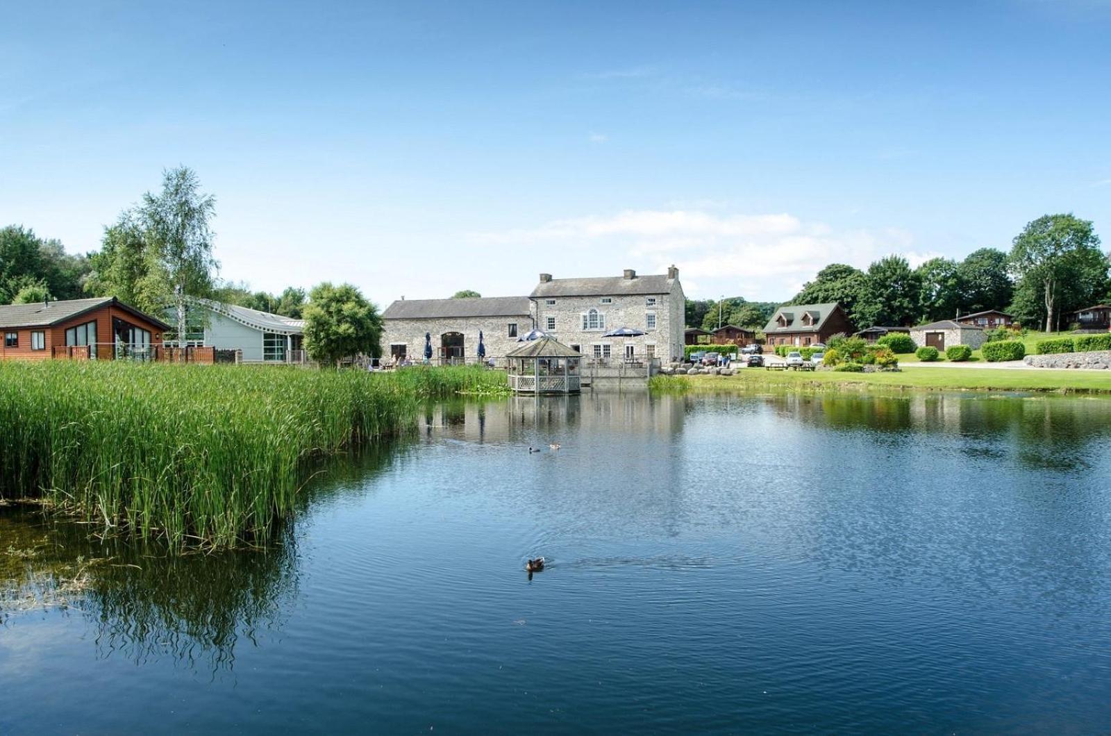Happy Place Lodge Carnforth Buitenkant foto